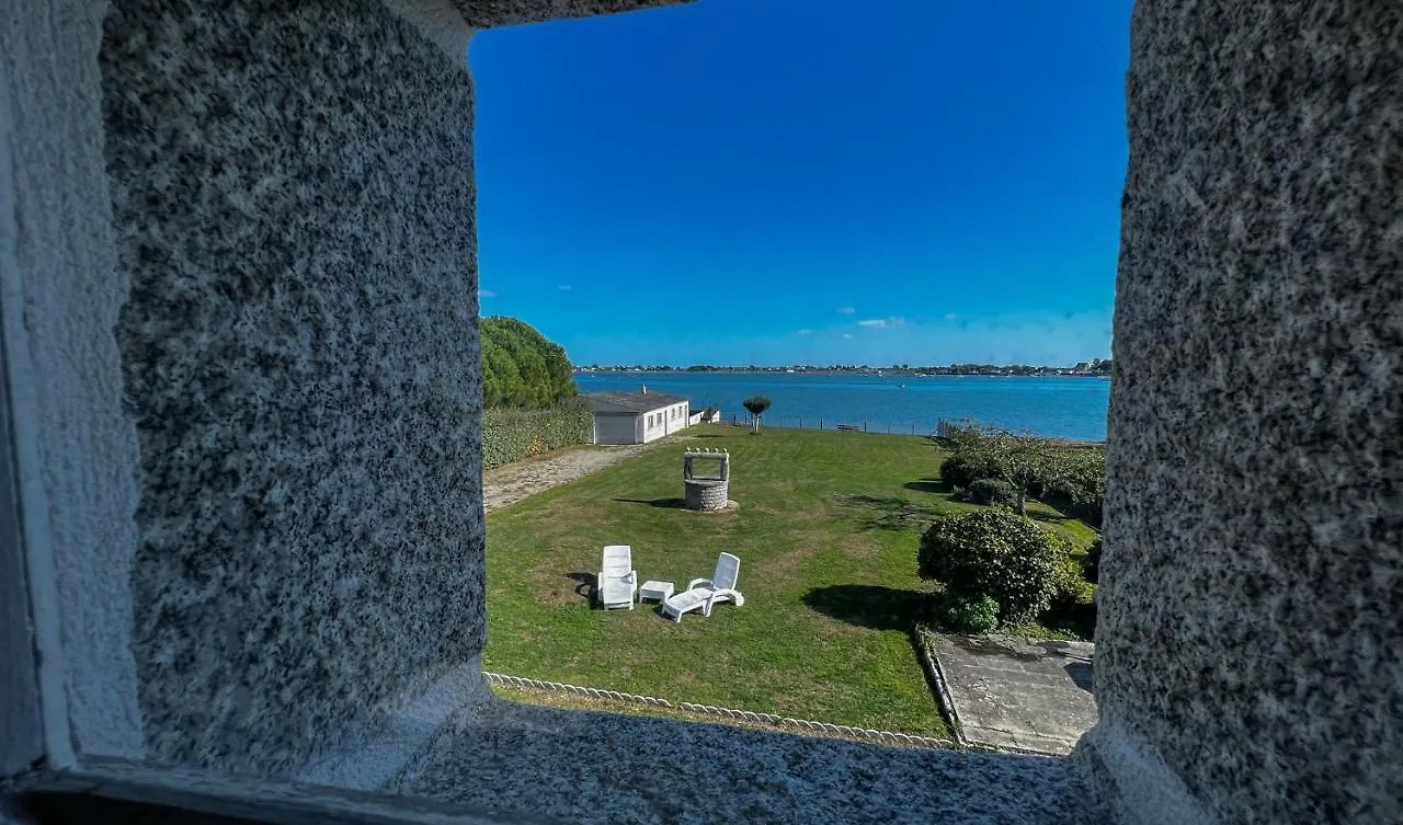 L'Ostrea - Maison Familliale Acces Mer Le Tour-du-Parc 0*,  France