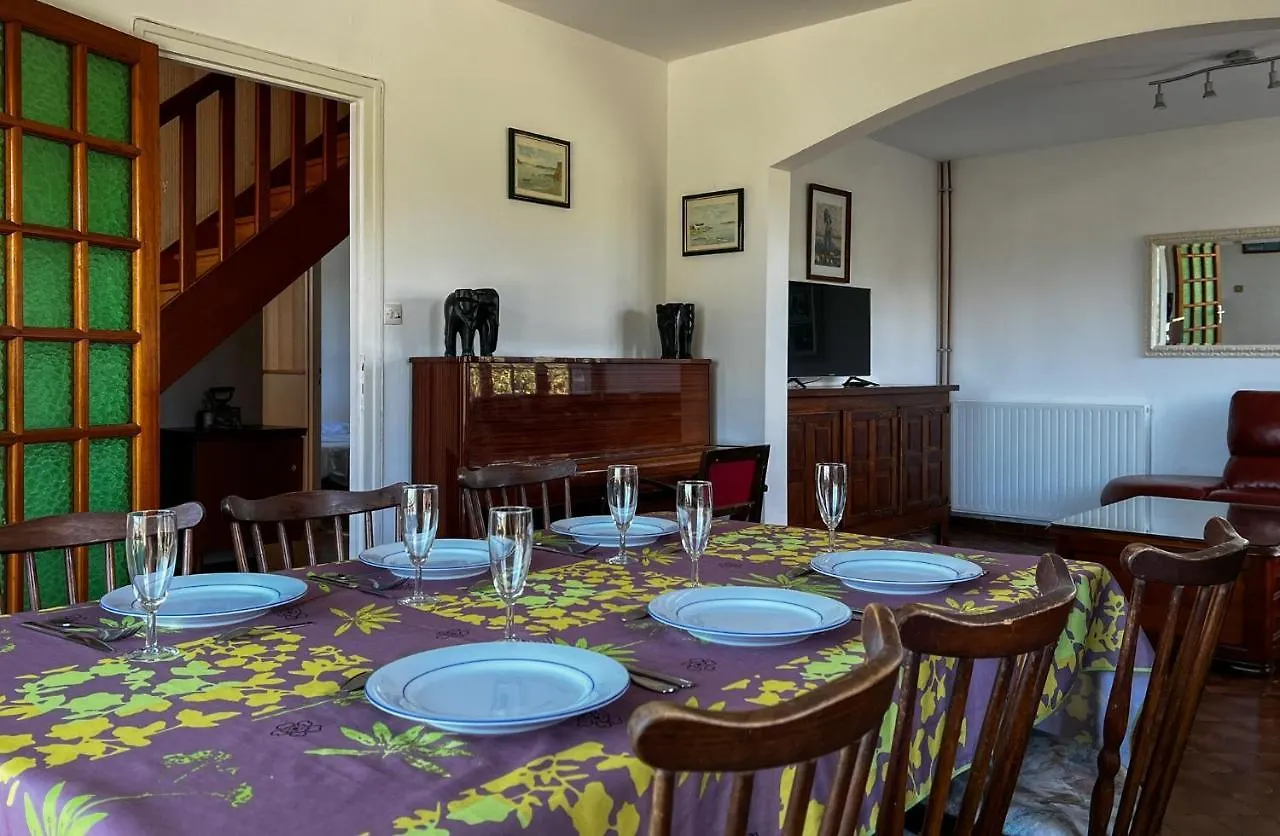 Holiday home L'Ostrea - Maison Familliale Acces Mer Le Tour-du-Parc