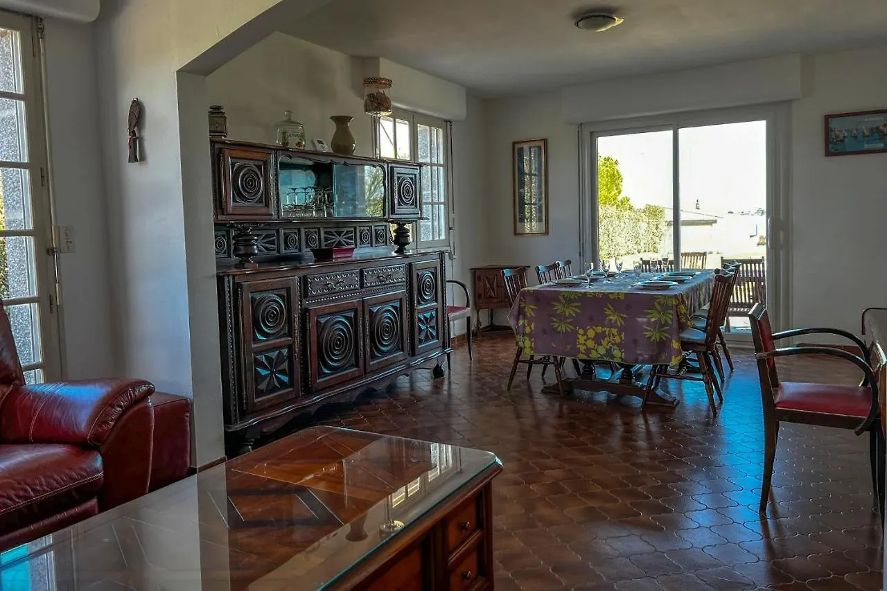 Holiday home L'Ostrea - Maison Familliale Acces Mer Le Tour-du-Parc France